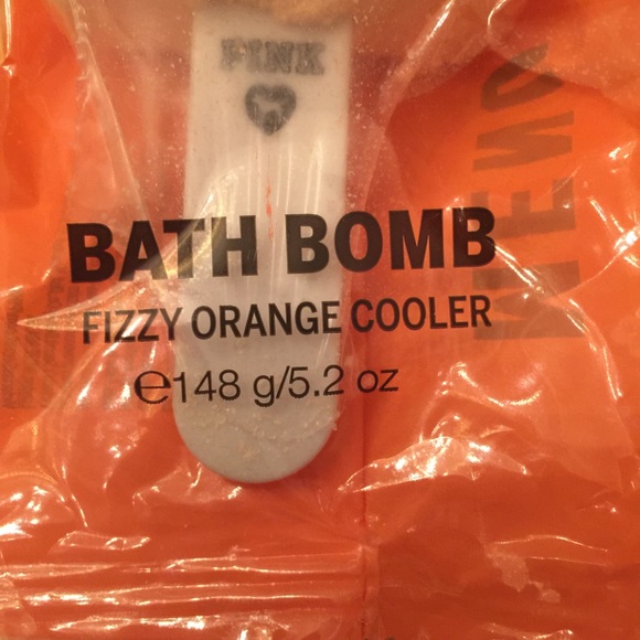 PINK bath bombs. Set of 3. - Picture 2 of 5